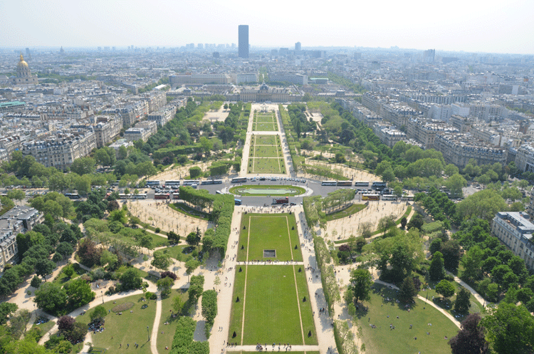 Utsikt mot sydost från Eiffeltornet, Paris